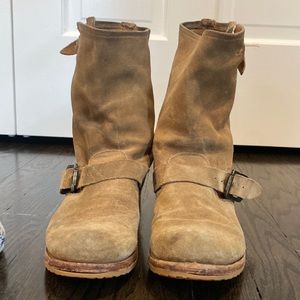 Frye Veronica short boots. mid calf boots. Tan suede